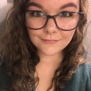 Meet your Posher, Hailey